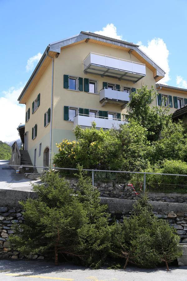 B&B Zum Schleif Varen Екстериор снимка